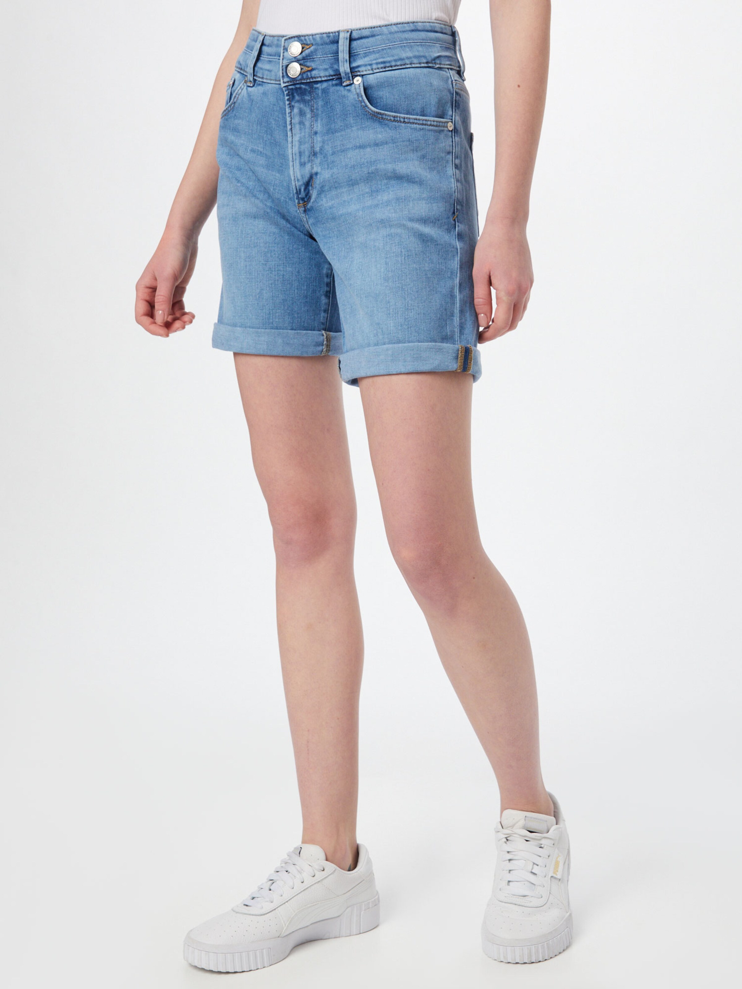 Frauen Große Größen s.Oliver Shorts 'Betsy' in Hellblau - OZ74018 Frauen Große Größen s.Oliver Shorts 'Betsy' in Hellblau - OZ74018