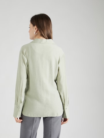 TOPSHOP Blouse in Green