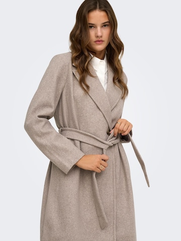 ONLY Between-Seasons Coat in Brown