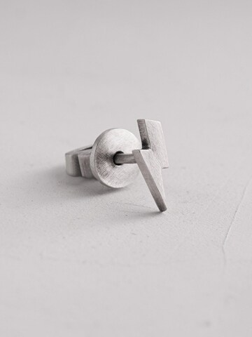 REYTEL Ohrring 'LIGHTNING' in Silber: Vorderseite