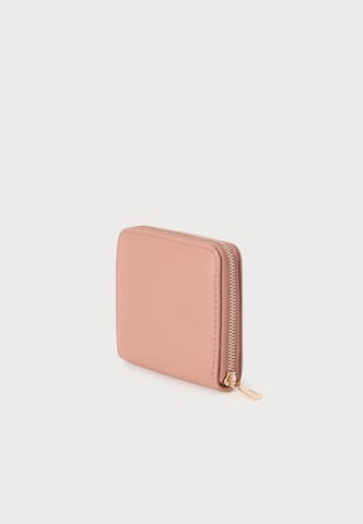 GUESS Peněženka 'MELODY' – pink