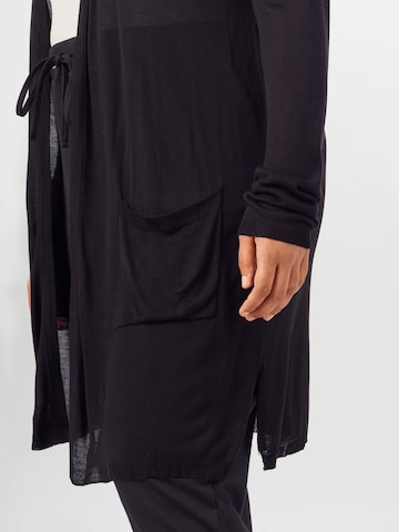 Cardigan 'Sandy' KAFFE CURVE en noir