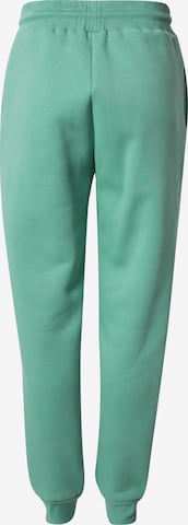 Tapered Pantaloni 'Tino' de la FCBM pe verde