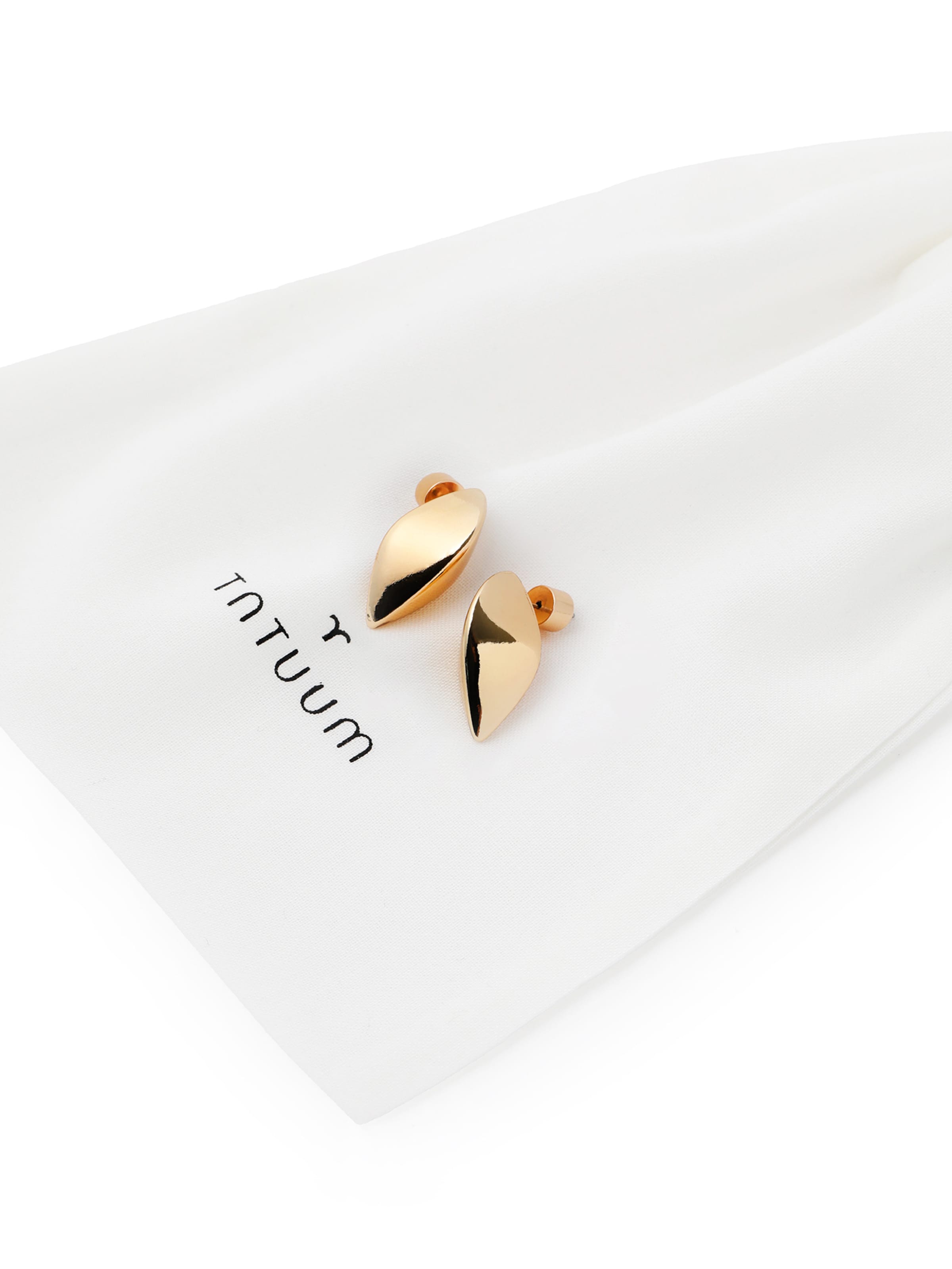 TATUUM - Pendientes en oro