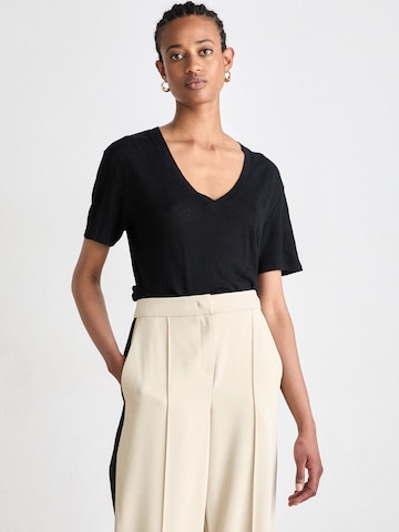 BOSS Póló 'Ela' - fekete: elől