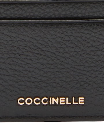 Coccinelle Portemonnaie 'COCCINELLE METALLIC 5' in Schwarz