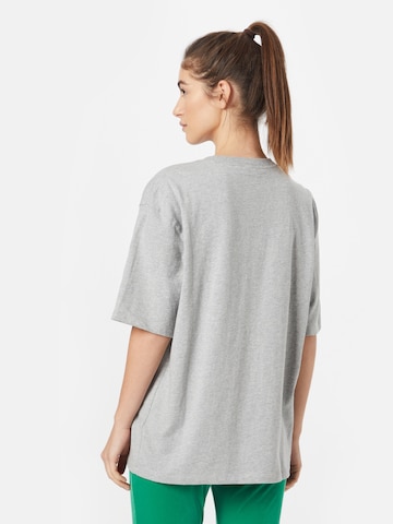 ADIDAS ORIGINALS T-Shirt 'Adicolor Essentials' in Grau