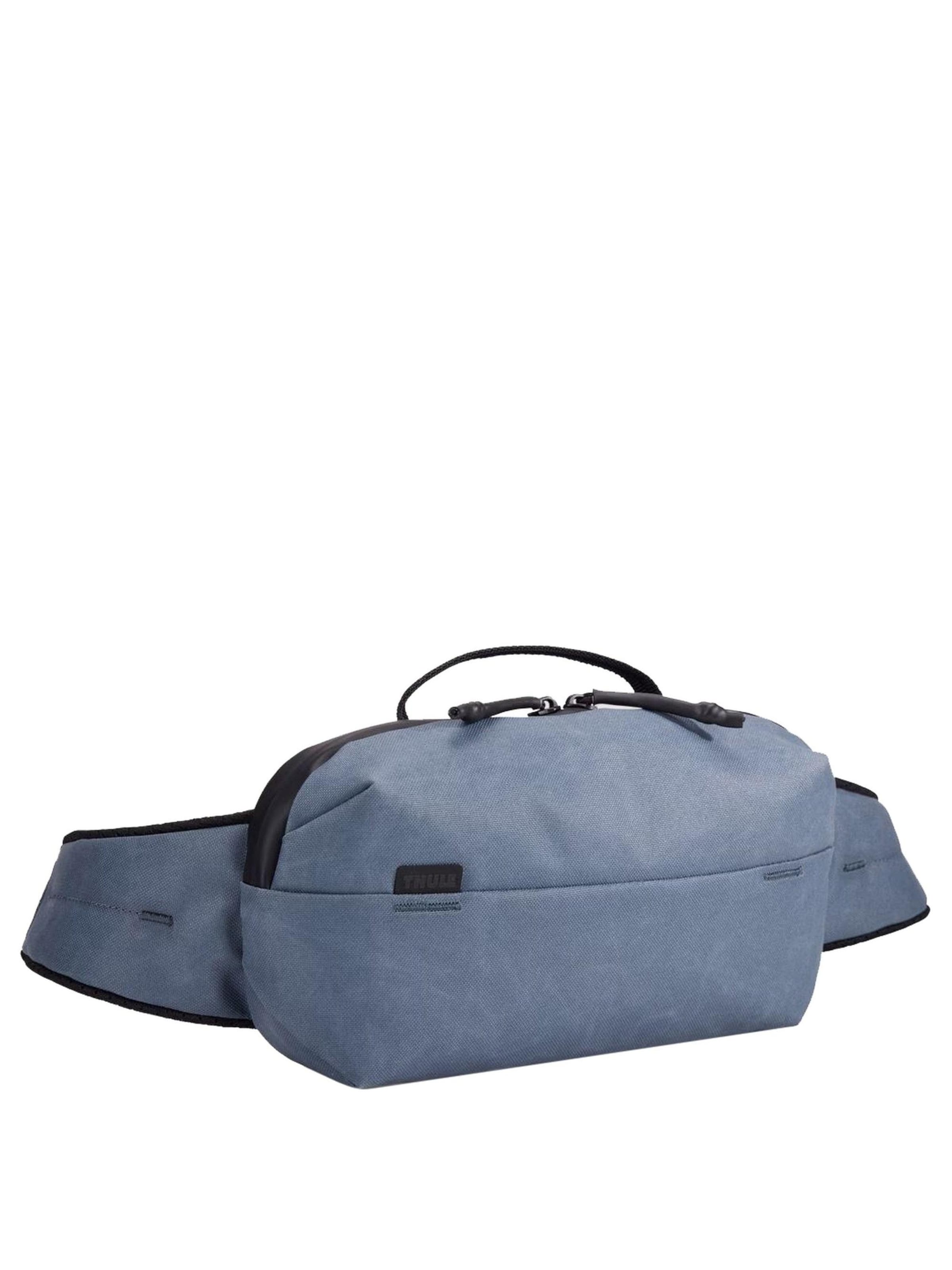 Thule Sports bag 'Aion' in Blue: front