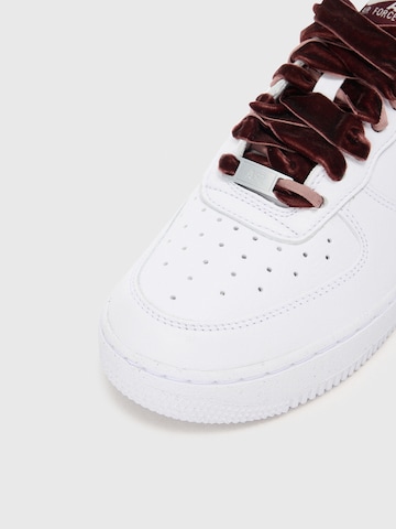 Nike Sportswear Nízke tenisky 'Air Force 1 '07 Vintage' - Biela