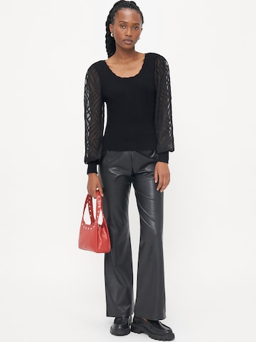 Only Petite - Jersey 'ONLJULIE' en negro