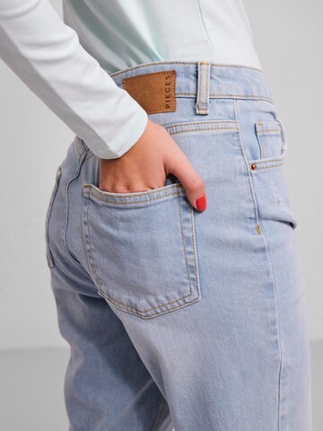 PIECES Regular Jeans in Blauw