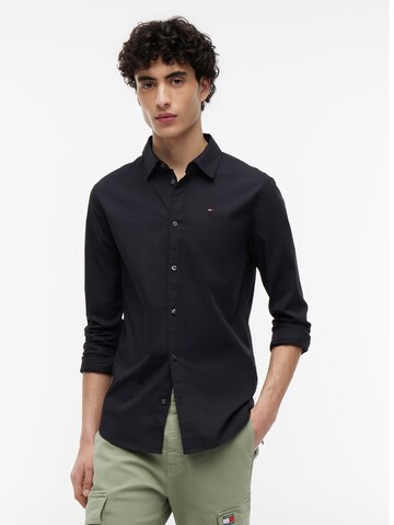 Tommy Jeans Slim Fit Hemd in Schwarz: Vorderseite