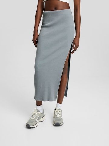 Bershka Skirt in Blue: front