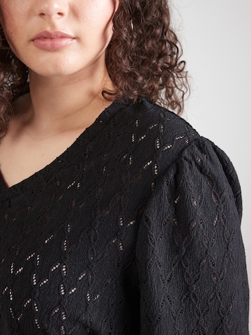 PIECES Curve Shirt 'PCCHRISTY' in Black