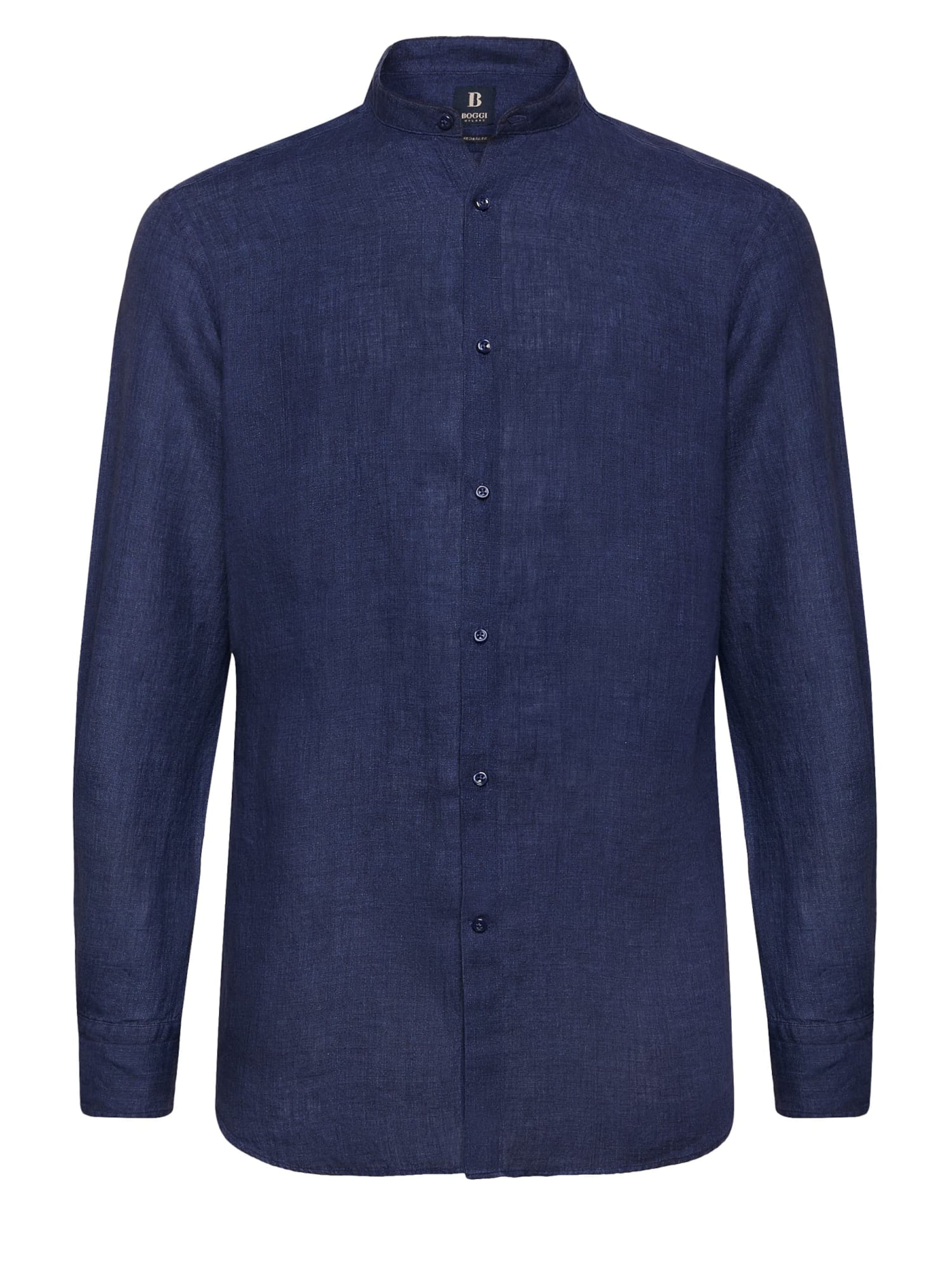 Boggi Milano Tavaline suurus Triiksärk, värv sinine: eest vaates