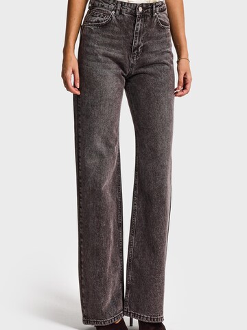 IT'S BASIC Regular Jeans 'EMMA STRAIGHT MID RISE JEANS' in Zwart