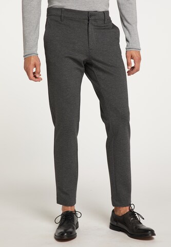 DreiMaster Klassik Slim fit Chino Pants in Grey: front