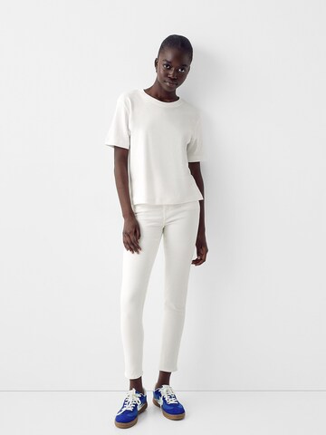 Bershka Skinny Jeans in White