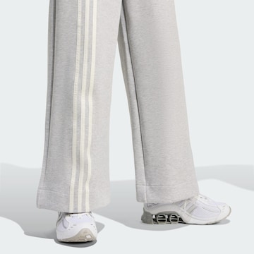 ADIDAS ORIGINALS Wide leg Pants in Grey