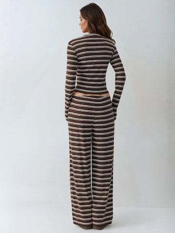 Hiccup - Calças de fato em castanho