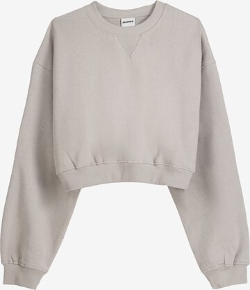 Bershka Sweatshirt in Grey: front