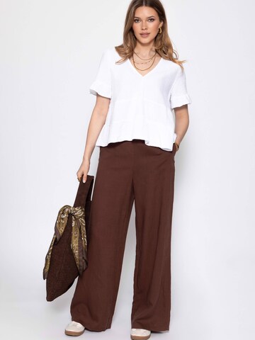 SASSYCLASSY Sweater in White