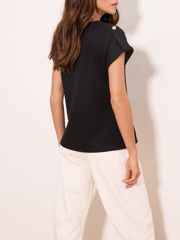 Lipsy T-Shirt in Schwarz