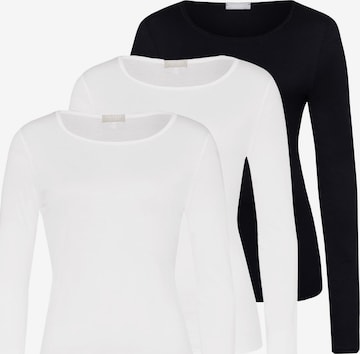 Hanro Undershirt 'Ultralight' in Black: front