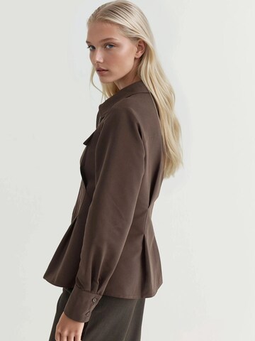 Hiccup - Camisa em castanho