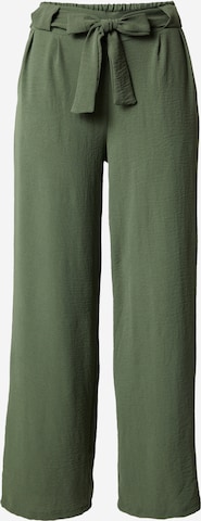 Hailys Loose fit Pleat-Front Pants 'Delila' in Green: front