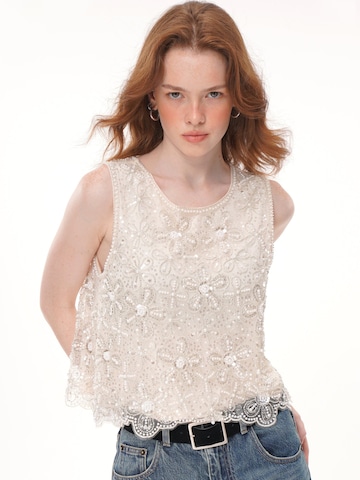 yoligex Top 'Cream Floral Pearl Beaded Rhinestone Mesh Sleeveless Top, Round Neck Scalloped Lace Hem Sheer Vest' in White
