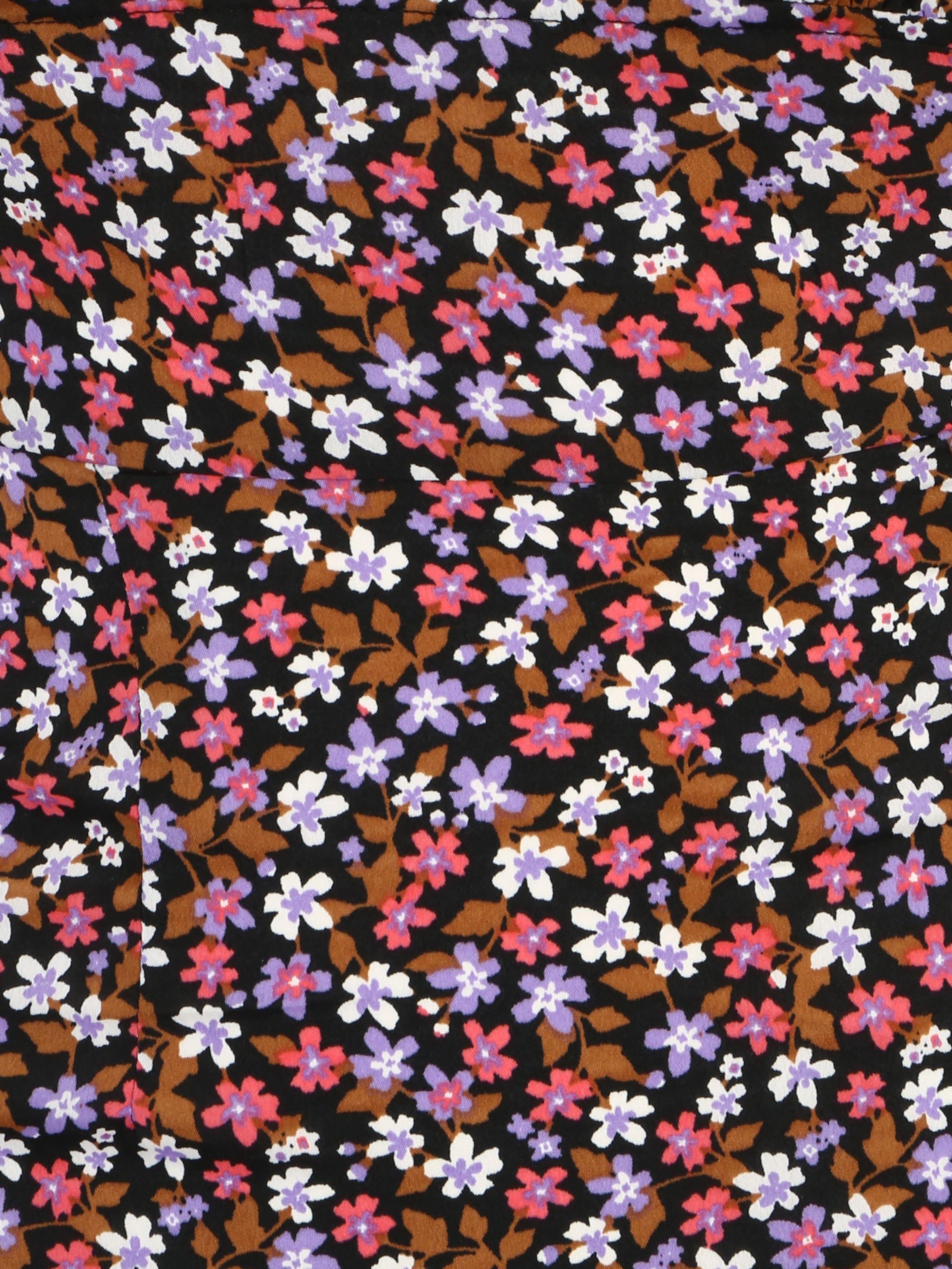 Noisy May Petite Šaty 'RUE' - Čierna