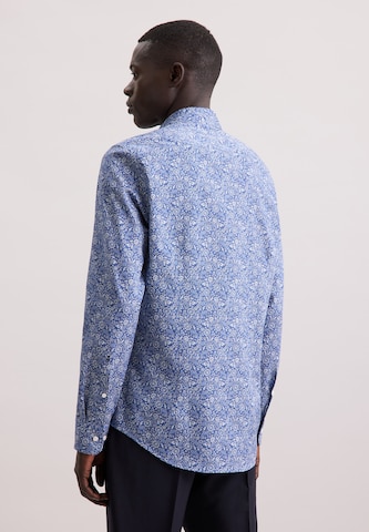 Coupe slim Chemise business 'Schwarze Rose' SEIDENSTICKER en bleu