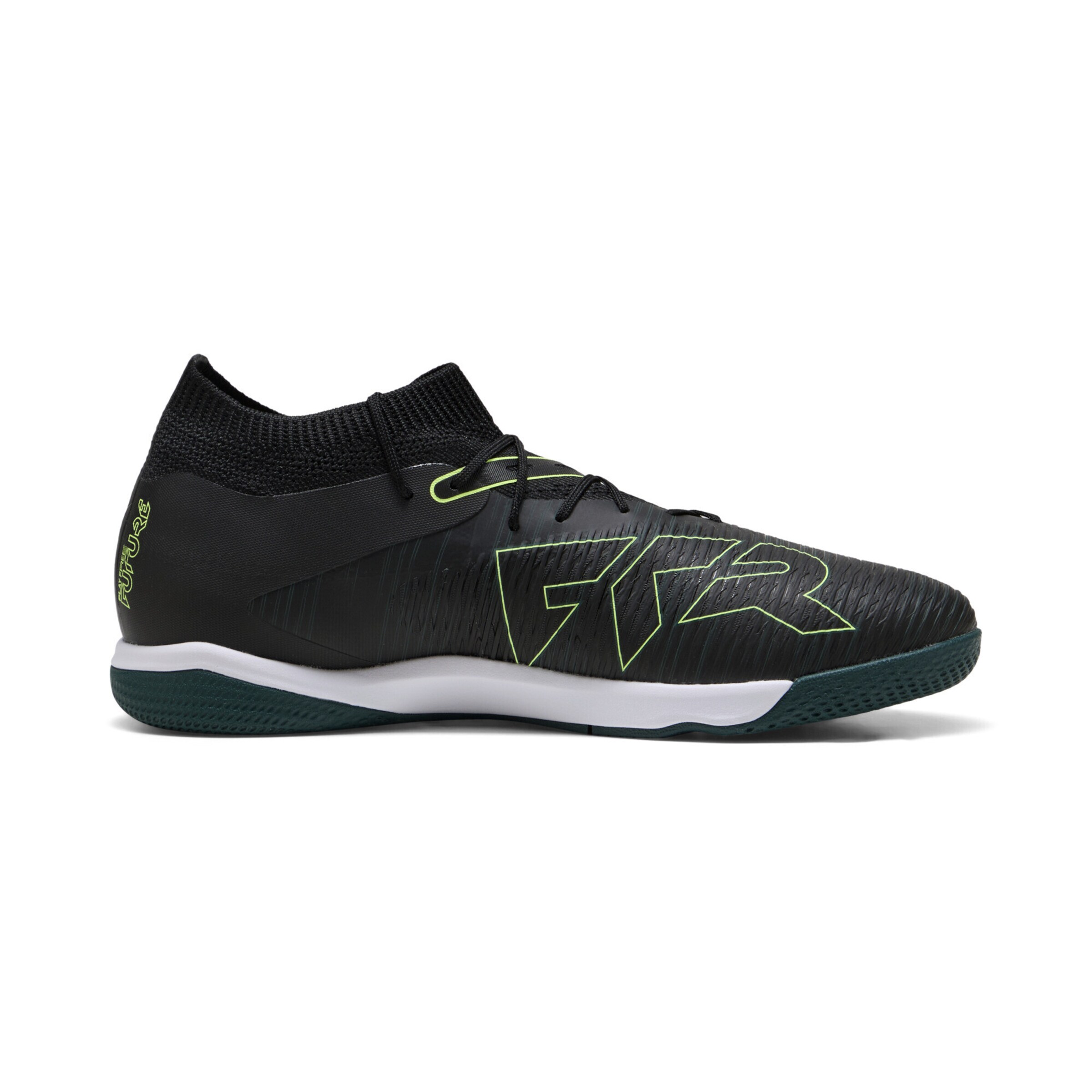 Chaussure de foot 'Future 8 Match' PUMA en noir