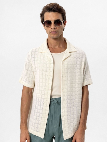 Antioch Regular fit Ing - fehér