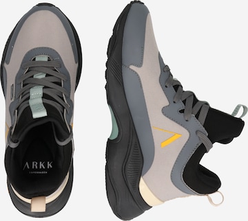 ARKK Copenhagen Sneaker in Grau