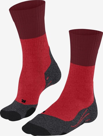 FALKE Athletic Socks 'TK2 Explore' in Red: front