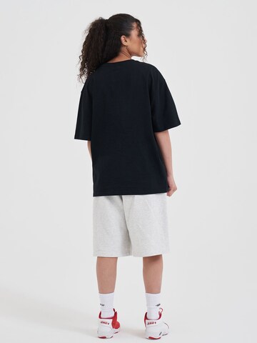 AND1 T-shirt 'Core Sunday Drive' i svart