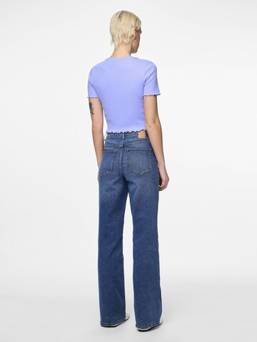 T-shirt 'PCMaddy' PIECES en bleu