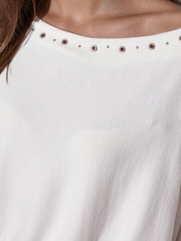 Pullover di Busem in bianco