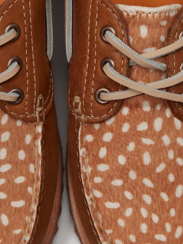 TIMBERLAND Šnurovacie topánky - Hnedá