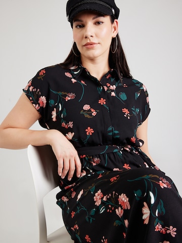 Vero Moda Curve Платье-рубашка 'VMNEWHALLIE' в Черный