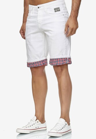 Rusty Neal Regular Shorts 'Birken' in Weiß