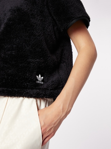 juoda ADIDAS ORIGINALS Marškinėliai 'Essentials+ Fluffy'