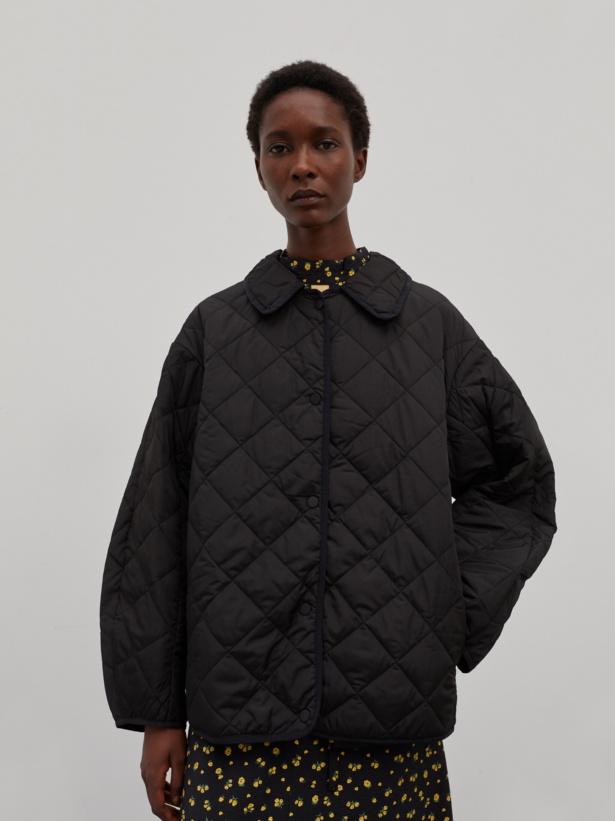 EDITED Producten Tussenjas 'Liberty' Zwart