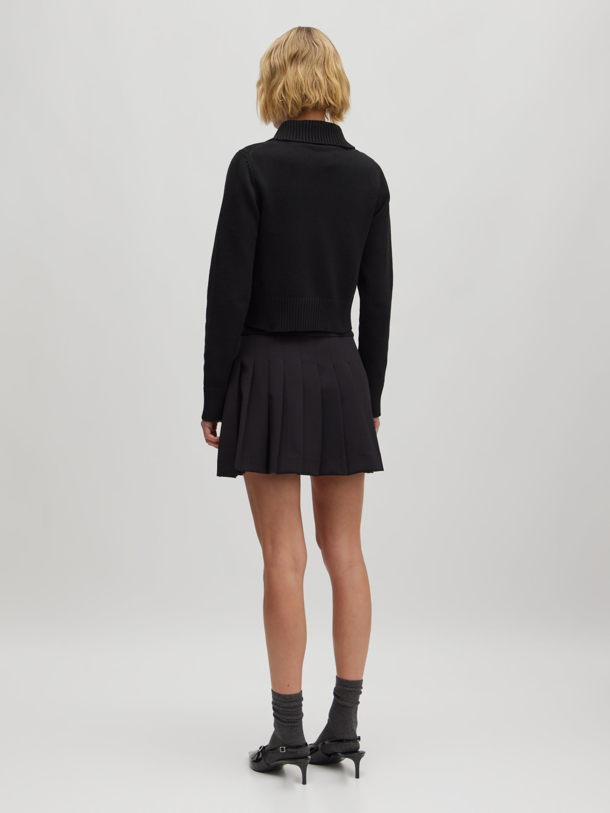 EDITED Produkte Strickjacke 'Uli' schwarz