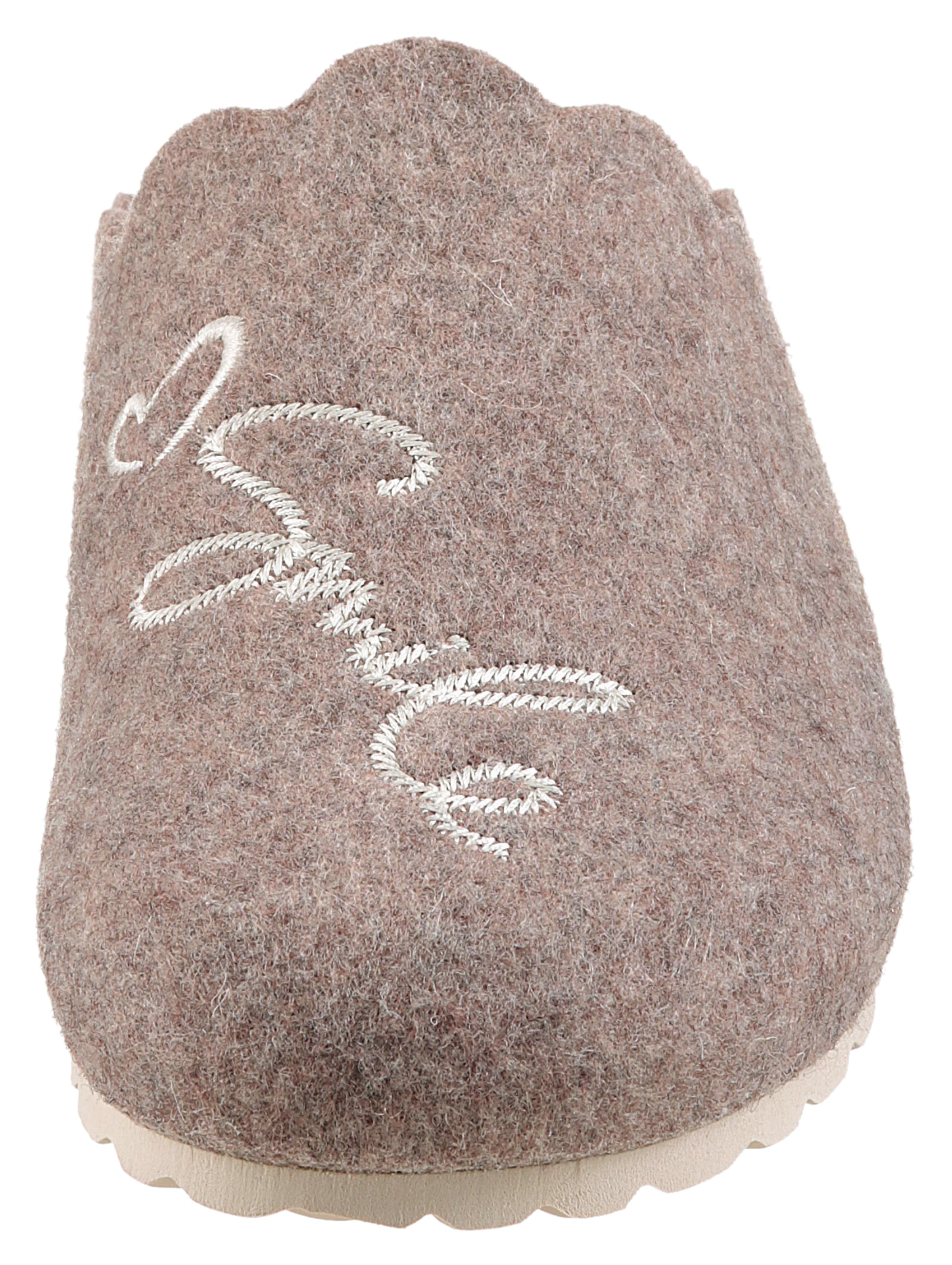 Aniston Slippers in Beige