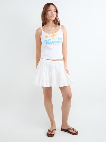 BALMOHK Hame värissä valkoinen