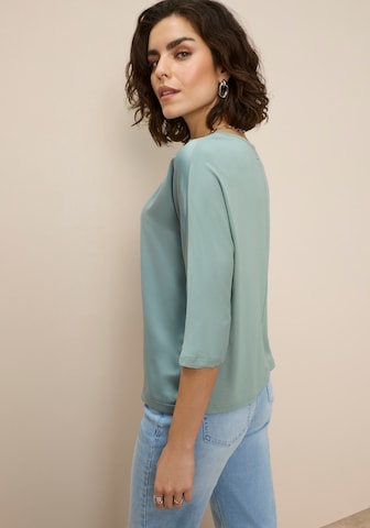 LAURA SCOTT Blouse in Green