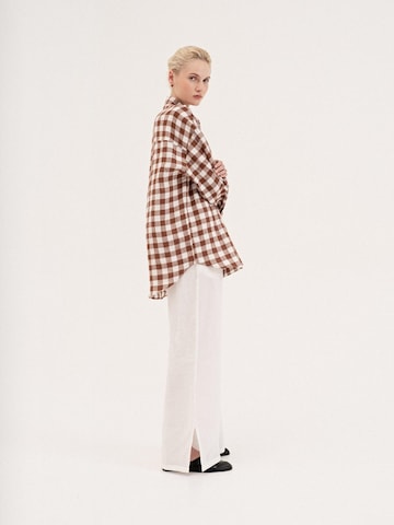 AmourLinen Shirt 'Molly' in Brown